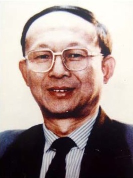 屠建基 （1952届）