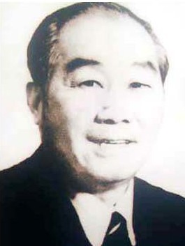 毕季龙 （1932届）