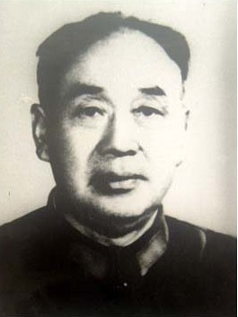 黄 恺 （1937届）