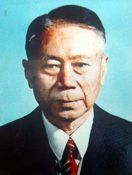 崔济亚 （1937届）