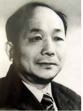 谢宗万（衍千） （1944届）