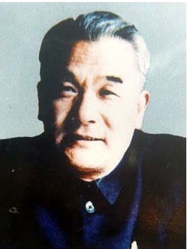 潘名嵩 （1946届）