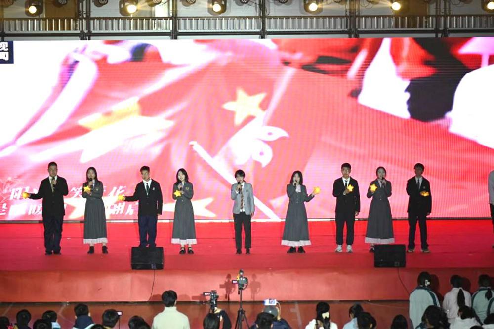 8450002ba1e75de40e37015b1686b9e5