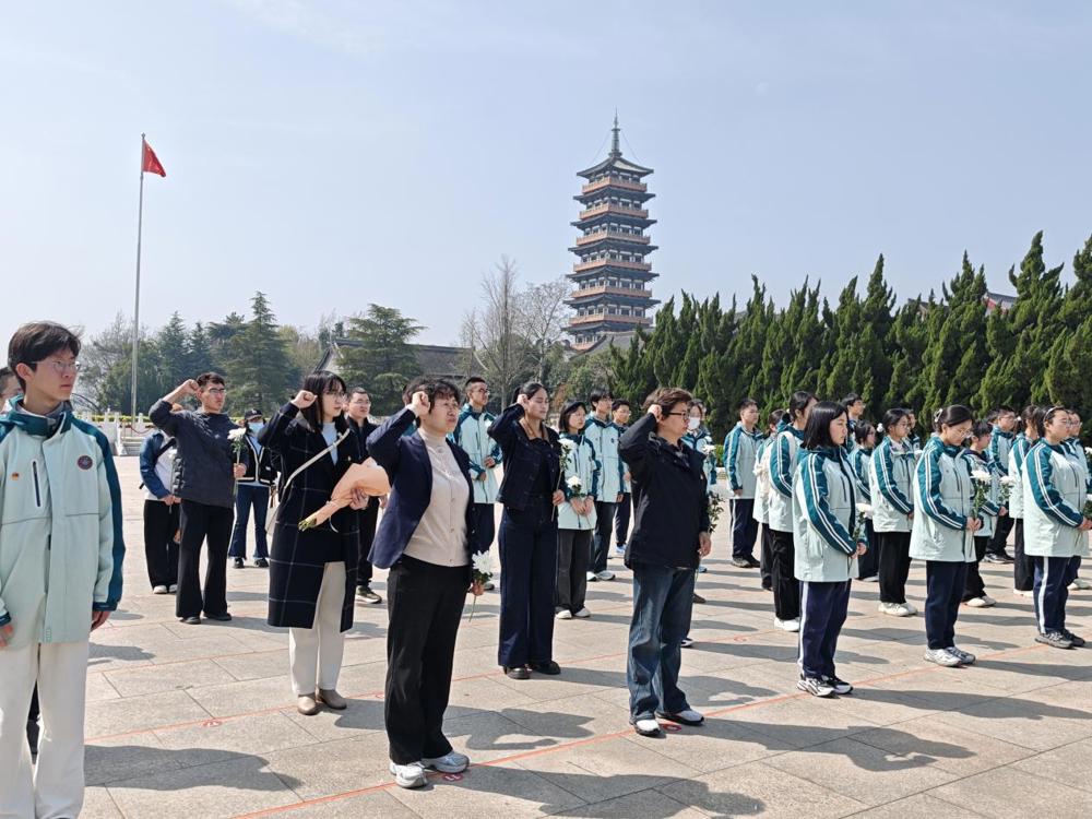 1ae8cc680423f0161bbbd15e24064d01